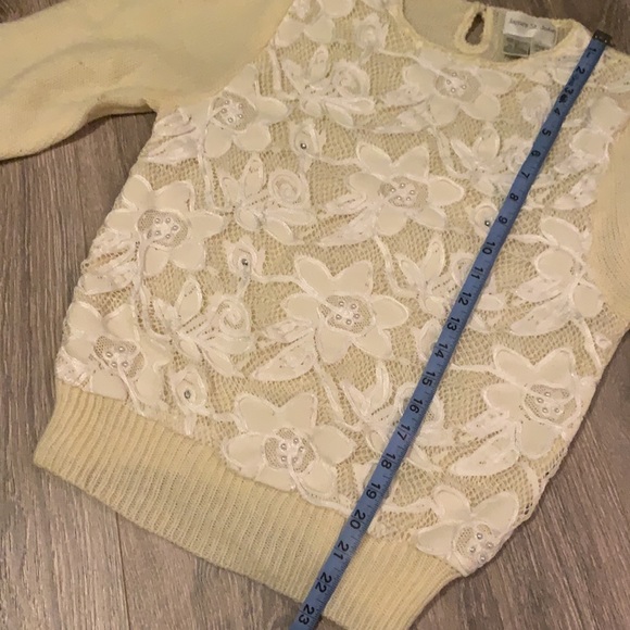 💕BOGO💕James St. John vintage floral lace sweater - Picture 5 of 11